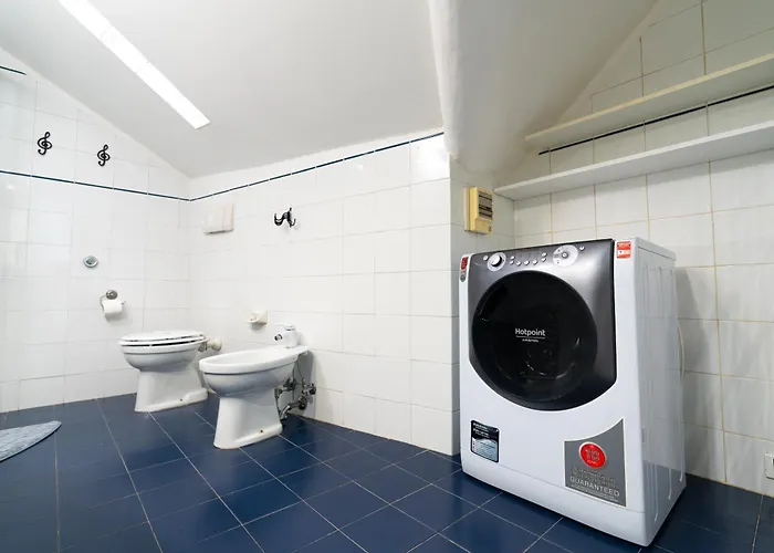 Apartman Airport & Sea, Large Music-themed Genova